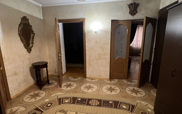 Lyuks Flat