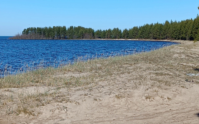 Гостевой дом с сауной вблизи реки и озера Ладоги Лисий берег