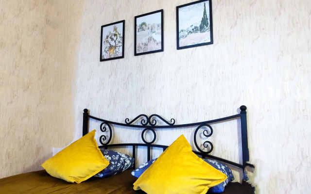 V Tsentre Goroda Flat