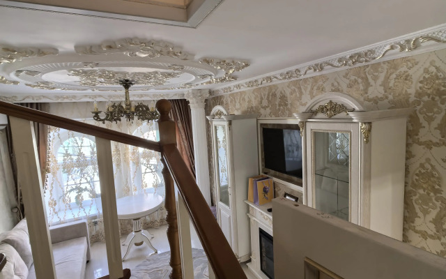 Uritskogo 33 Flat