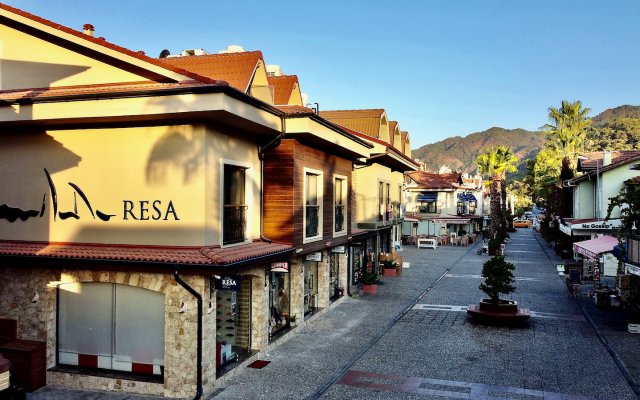Resa Hotel