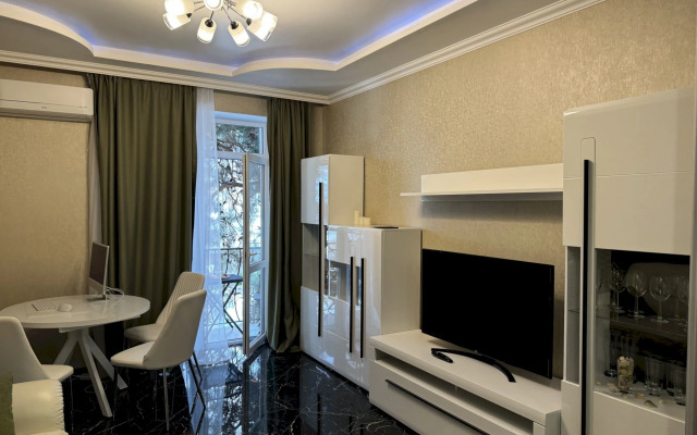 Квартира 382 с Балконом 7 Мин до Моря