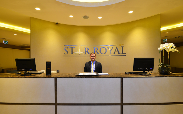 Star Riyal Hotel