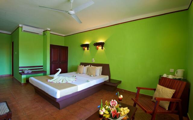 Club Koggala Village Hotel