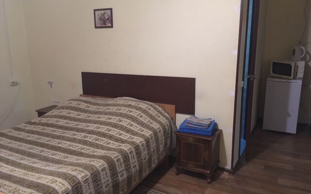 Mir Hotel
