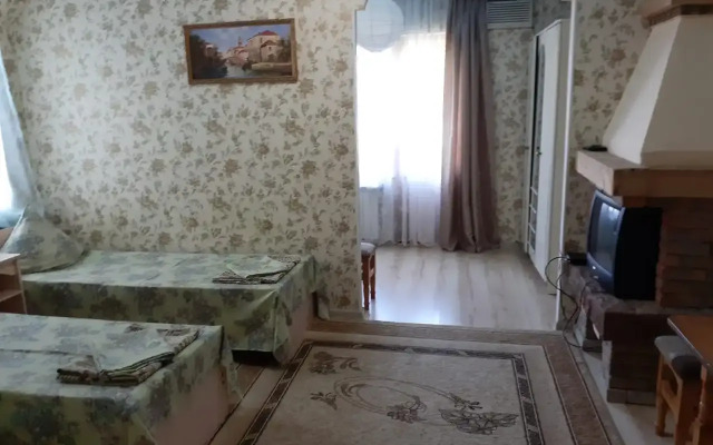 Uyutnyij