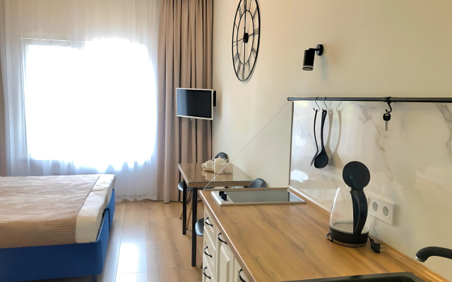 Dvuhmestnaya Studiya u Morya Apartments