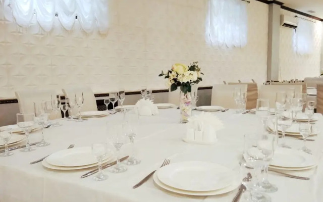 Отель Гранд Лион