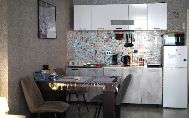 Studio Xm Na Surgutskoy 15 Apartments