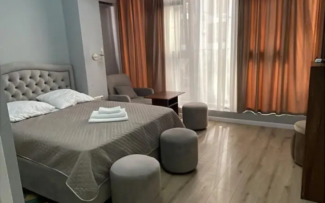 Prosvescheniya 153a Flat