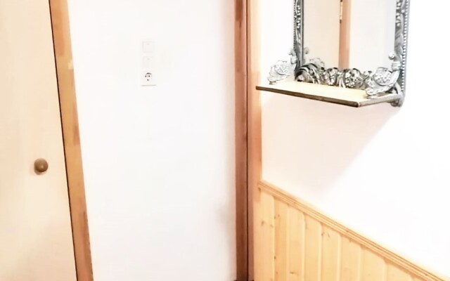 Апартаменты На Овчинникова