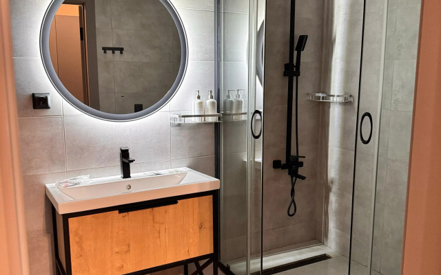 Akhokhova 190А/3 Apartment