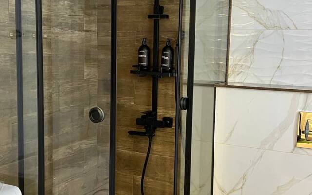 Апартаменты Светлая Уютная Квартира с Шикарным Видом