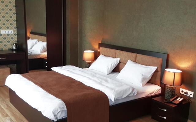 Cherry Garden Hotel