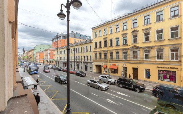 Апартаменты Roomstay Большой комфорт