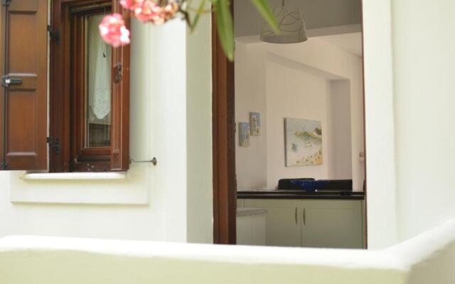 Maestralia Apartments
