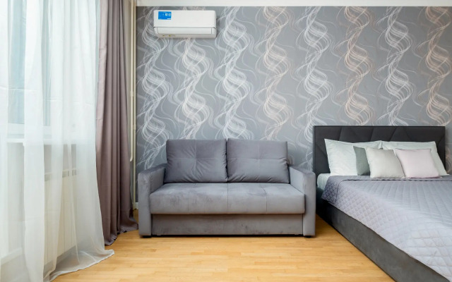 Апартаменты с Видом на  Лахту у метро Комендантский проспект