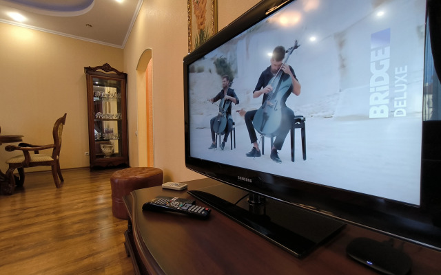 Апартаменты у пляжа Парк Победы на 5 гостей