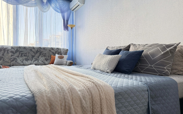 Квартира КакДома 1-ком Челнокова 12/6-11 пляж Омега Севастополь