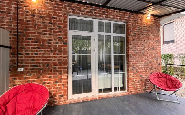 Loft House Guest House