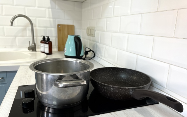 Uyutnaya studiya na Yaganova Apartments