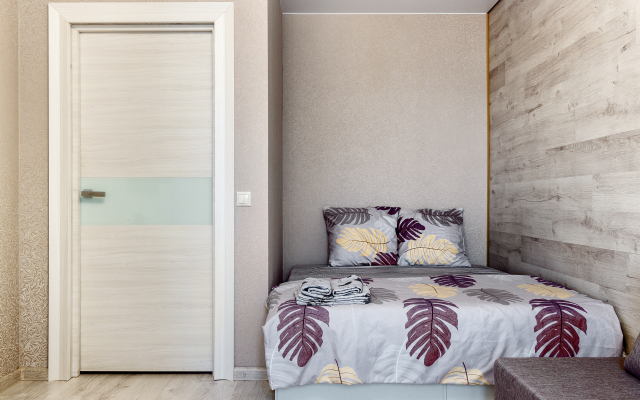Na Mechnikova Flat