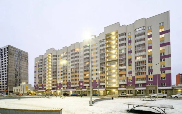 on Yekaterininskaya, 12 Apartament