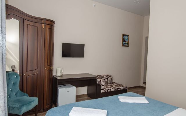 Standart Na Beryozovskoy Apartments