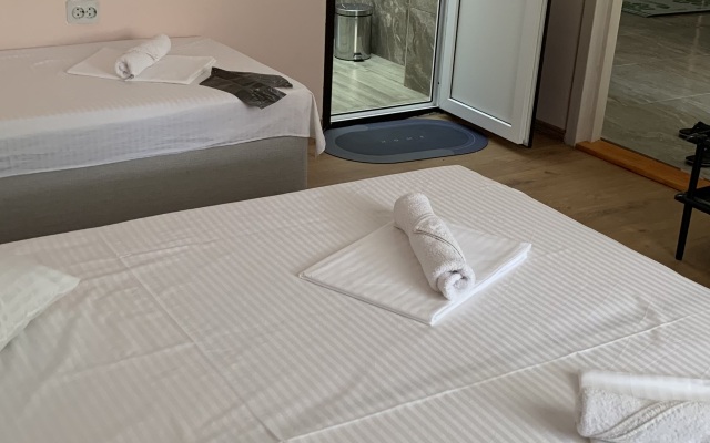 Anna Guest house