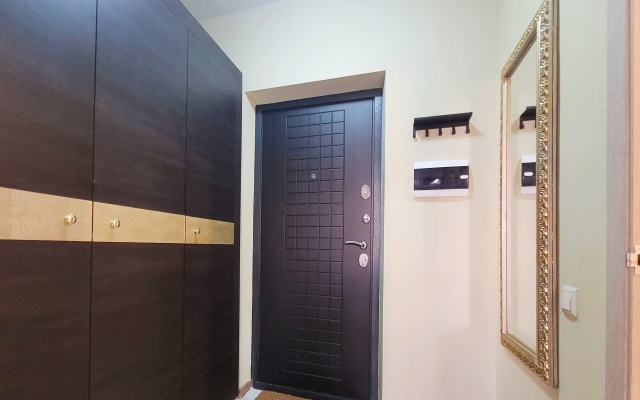 Stilnaya I Prostornaya Kvartira V Zvenigorode Flat