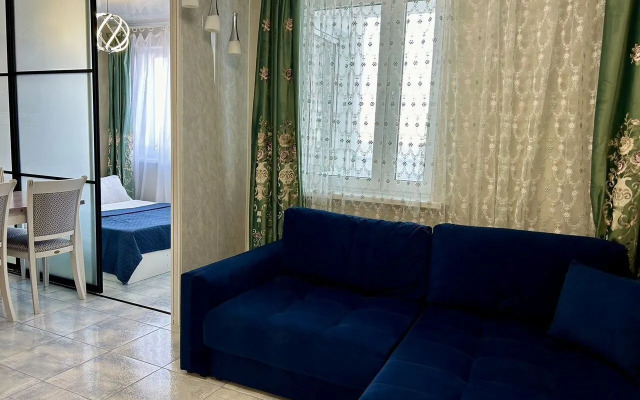 V Zhk Frukty C Uyutnym Vidom Vo Dvor Flat