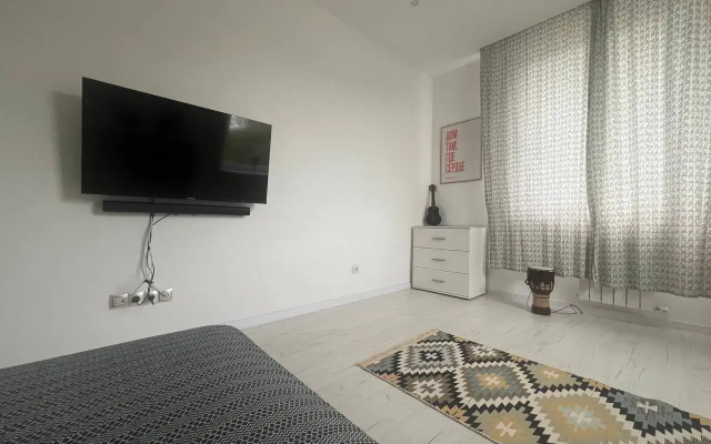 Na Suzdalskoy Flat