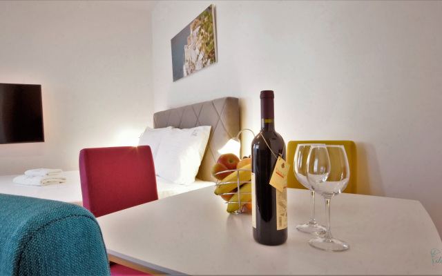 Kala Rooms & Suites Apartments