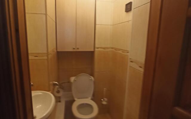 Апартаменты в Высотке на Московском 12