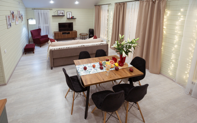 Uyutny Dom, Kottedzhny Posyolok grin Laundzh Private house