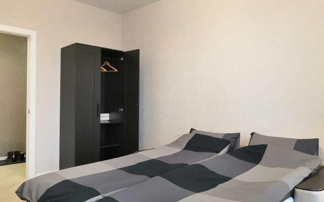 Taneevo Park Na Ofitserskoy Flat