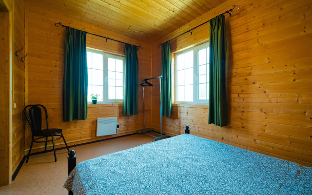 Частный дом на берегу озера Плещеево 57А