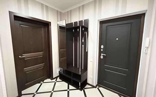 Улучшенные трехкомнатные апартаменты с террасой