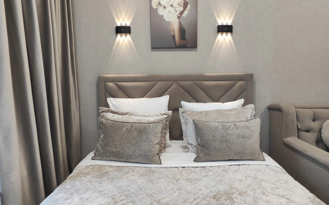 Dizaynerskaya Studiya V Tsentre Abakana Flat
