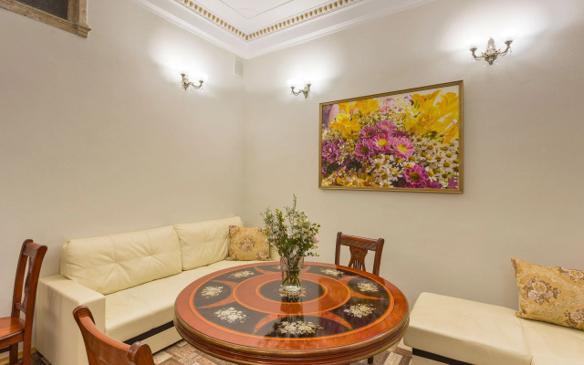 Aleksandr Hotel