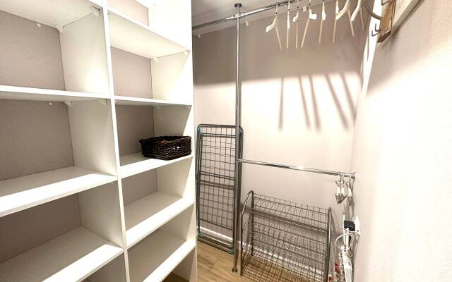 V Novom Dome Flat