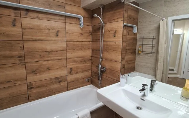 Апартаменты в центре на улице Мира 11