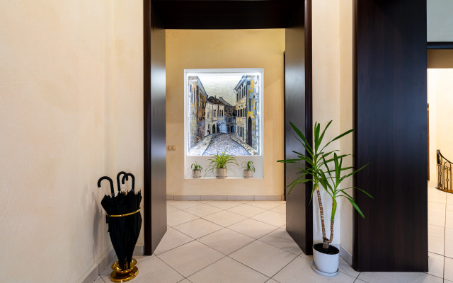 Gubernsky Hotel