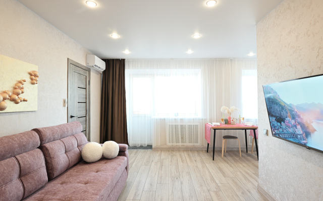 Flat na Baumana Milli House