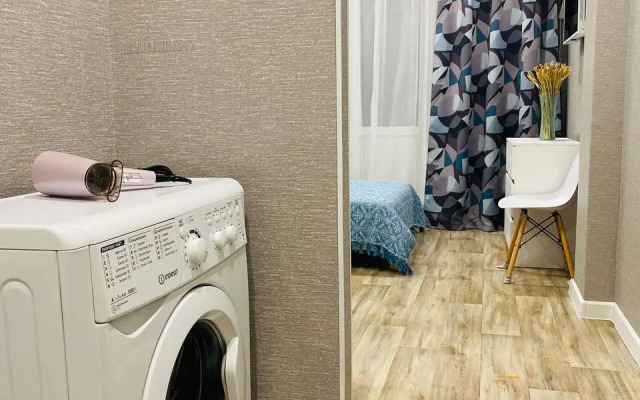 Uyutnaya V Tsentre S Potryasayuschim Vidom Flat