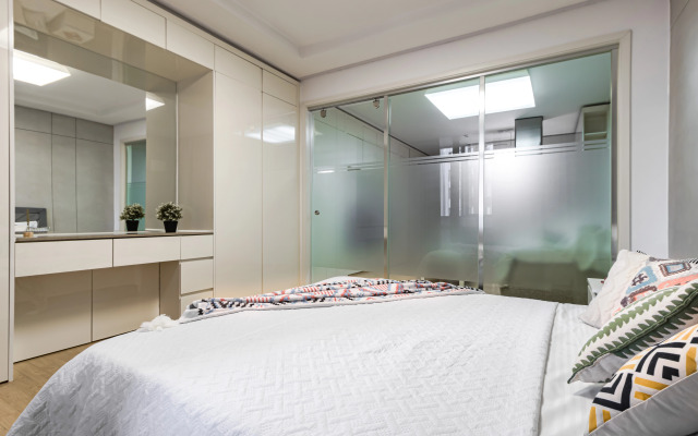 Highvill Modern View Flat