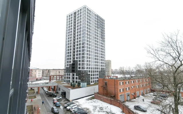 335 Na Farforovskoy 7k2 Apartments
