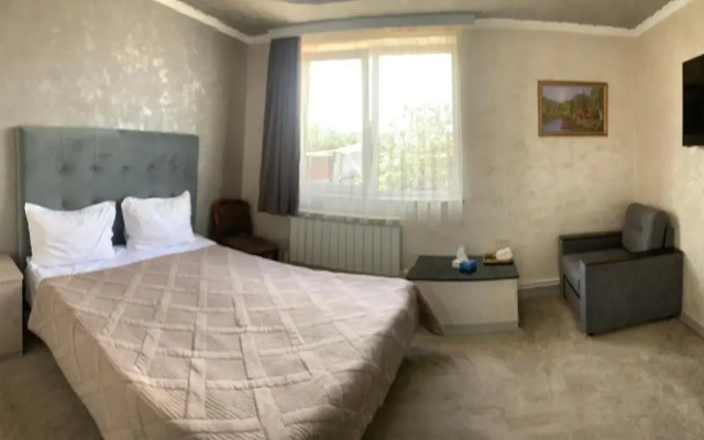 Hotel Maruna