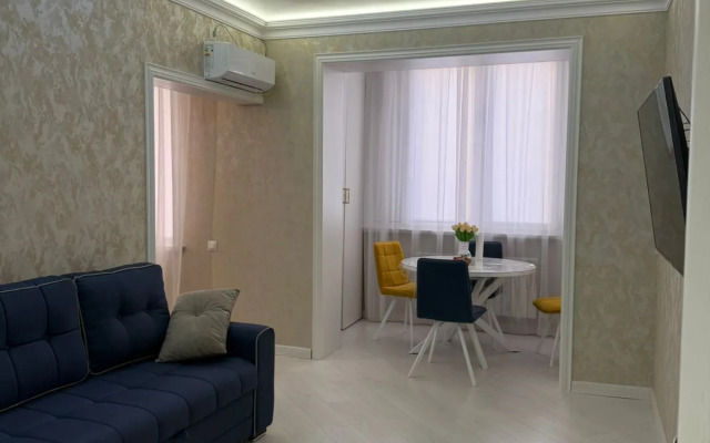 Bez Posrednikov Flat