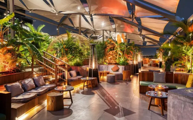 Hotel 25hours Hotel Dubai One Central